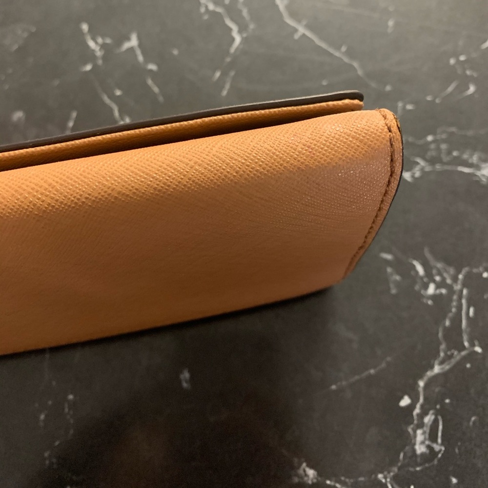 MK Long Brown Button Leather Wallet - Picture 4 of 8